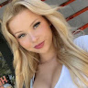 Meet your Posher, Bella